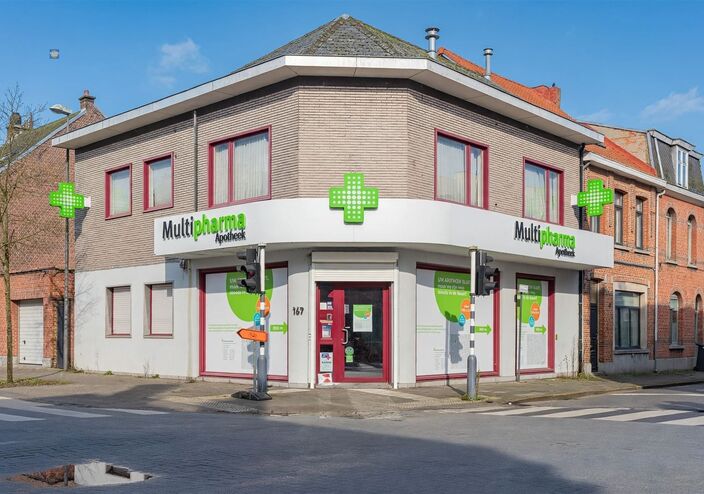 Gemengd gebouw te koop in WILLEBROEK