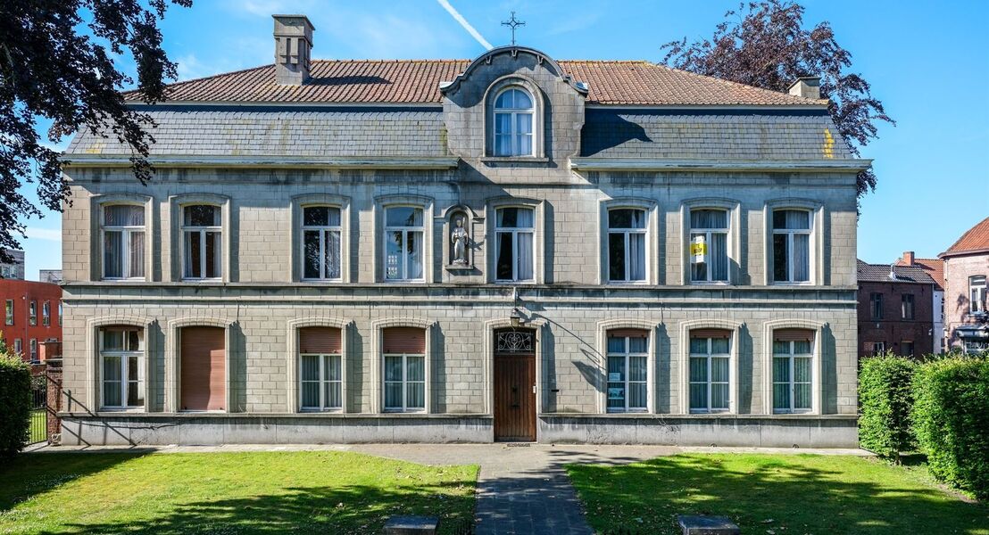Huis te koop in IZEGEM