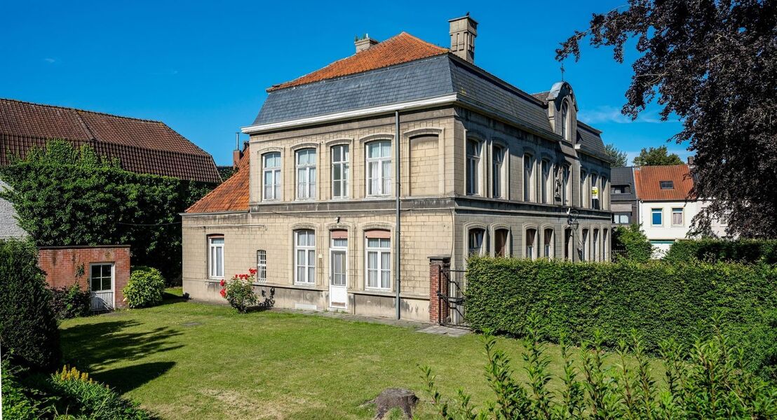 Huis te koop in IZEGEM